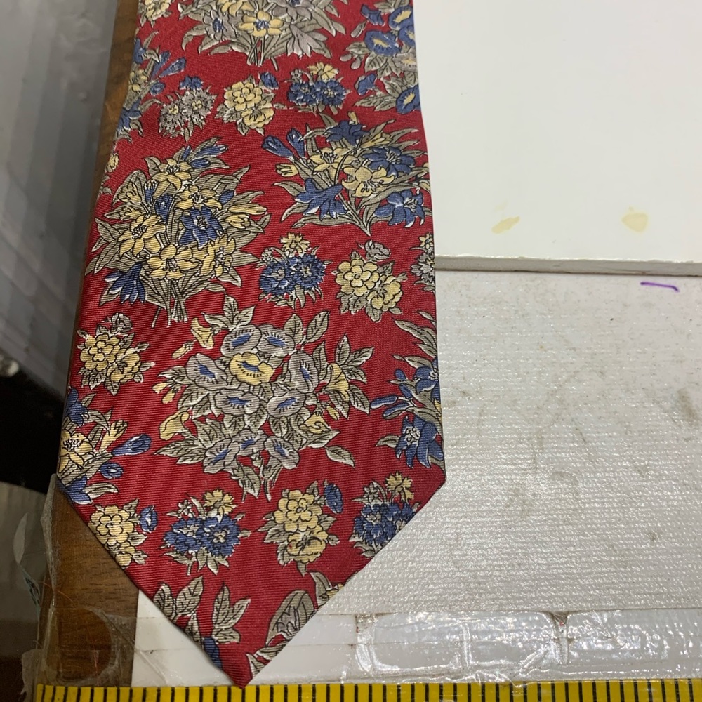 Christian Dior tie